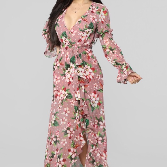 Fashion Nova Floral Mauve Maxi Dress - Picture 5 of 6